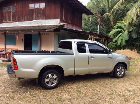 โตโยต้าวีโก้ 2.5 G รุ่นท็อปสุด กระจกไฟฟ้า ABS-AIRBAg