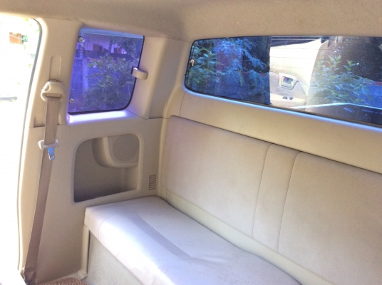 โตโยต้าวีโก้ 2.5 G รุ่นท็อปสุด กระจกไฟฟ้า ABS-AIRBAg