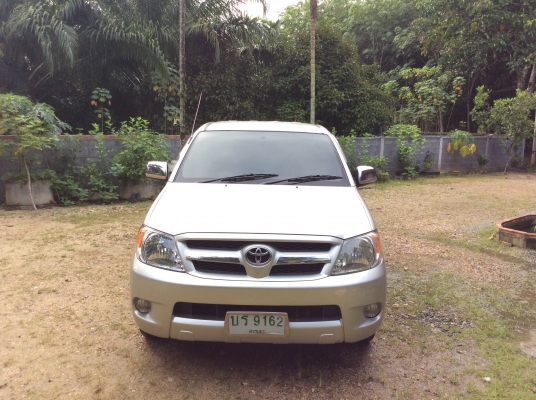 โตโยต้าวีโก้ 2.5 G รุ่นท็อปสุด กระจกไฟฟ้า ABS-AIRBAg