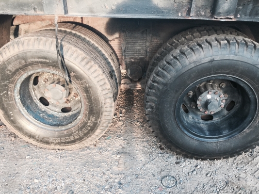 10ล้อติดเครน 4.5ตัน 195แรง..ISUZU จัมโบ้ คัสซีใหญ่ วางหัวร็อกหัวนอก เบรคทิฟฟี่ ลงเล่มพร้อม...