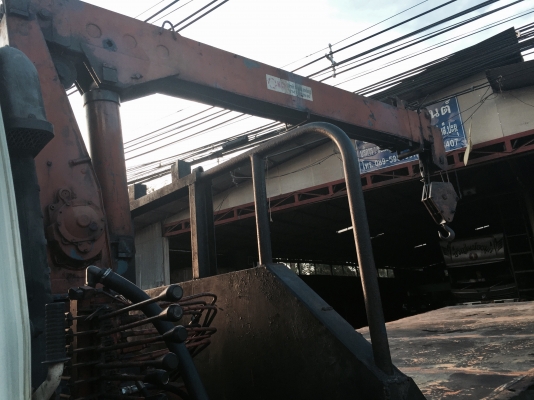 10ล้อติดเครน 4.5ตัน 195แรง..ISUZU จัมโบ้ คัสซีใหญ่ วางหัวร็อกหัวนอก เบรคทิฟฟี่ ลงเล่มพร้อม...