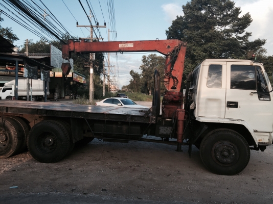 10ล้อติดเครน 4.5ตัน 195แรง..ISUZU จัมโบ้ คัสซีใหญ่ วางหัวร็อกหัวนอก เบรคทิฟฟี่ ลงเล่มพร้อม...