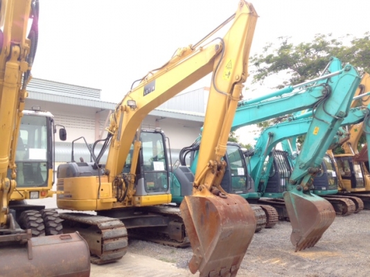 รถขุด Komatsu PC138US-2E1 จากญี่ปุ่น สนใจโทร. 080-6565422 (หนิง)