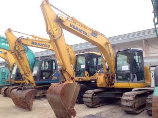 รถขุด Komatsu PC138US-2E1 จากญี่ปุ่น สนใจโทร. 080-6565422 (หนิง)