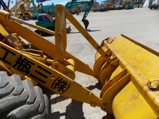 มาใหม่อีกแล้ว รถตักนำเข้าจากญี่ปุ่น KOMATSU 507