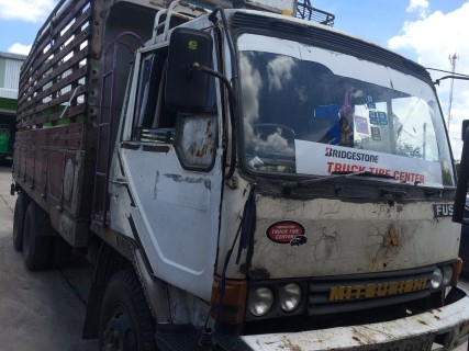 ขาย10ล้อคอกไม้ ไอ้หลง 160 fn515เครื่อง 6d14 สภาพเยี่ยม