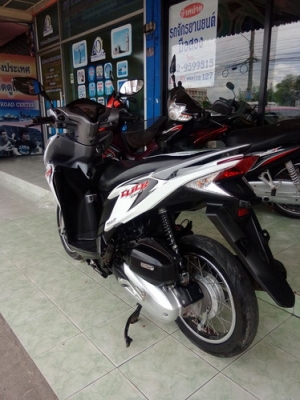 Honda Click 125i พร้อมเล่ม หัวฉีดประหยัดน้ำมัน ราคาถูกครับ