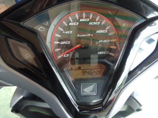 Honda Click 125i พร้อมเล่ม หัวฉีดประหยัดน้ำมัน ราคาถูกครับ