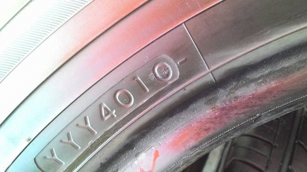 195/60R15 YOKOHAMA Earth-1 ชุด 4 เส้น tel.081-427-3941 195/60R15 YOKOHAMA Earth-1 ชุด 4 เส้น tel.081-427-3941