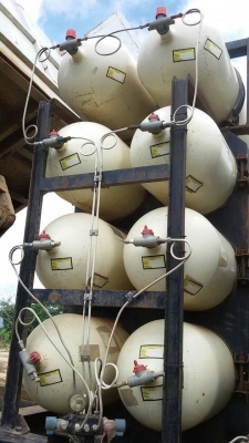 ขายถังก๊าซNgv8ถังพร้อมขา ชุดไฟอีพลัส ใช้งานปกติพร้อมยกลง