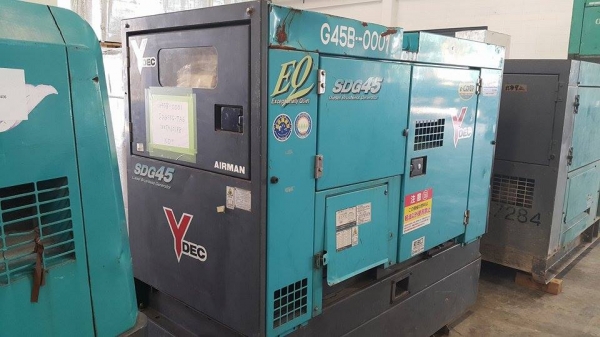 เครื่องปั่นไฟ AIRMAN SDG45S สนใจติดต่อ หนึ่ง 061-4194021