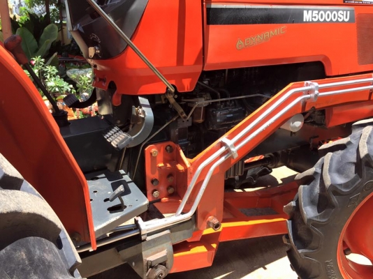 ขายรถไถ Kubota M5000 SU(4WD) พร้อมใบมีดและผานพรวนLCS รถสวยพร้อมใช้งาน