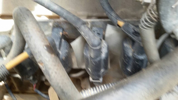 ขายถังก๊าซNgv8ถังพร้อมขา ชุดไฟอีพลัสให้หมดพร้อมยกลง