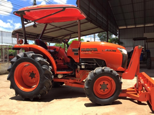ขายรถไถ Kubota L3608(4WD) พร้อมใบมีดใหม่ และผานพรวนช้าง รถพร้อมใช้งาน
