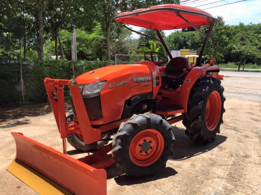 ขายรถไถ Kubota L3608(4WD) พร้อมใบมีดใหม่ และผานพรวนช้าง รถพร้อมใช้งาน
