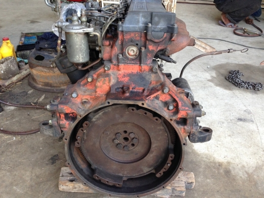 เครื่อง 6HE1 195แรงม้า พร้อมใช้งาน เอกสารมีให้ค่ะ