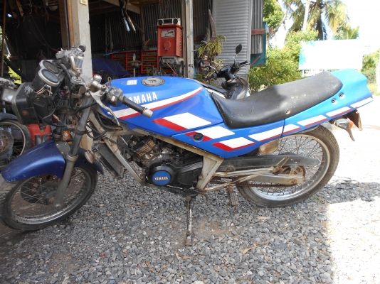 ขายยกกลุ่ม วี อา 4 คันลดสุดทา้ย 4 คัน 11000 ลูกสูบติด 2 คันทำไหม่หมดแล้ว