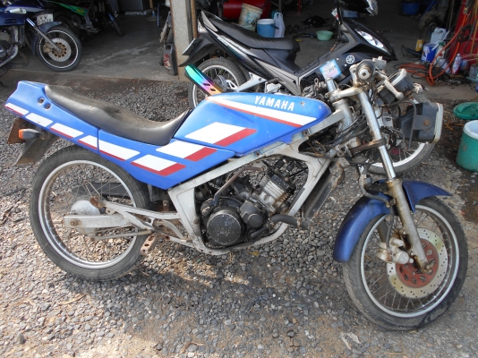 ขายยกกลุ่ม วี อา 4 คันลดสุดทา้ย 4 คัน 11000 ลูกสูบติด 2 คันทำไหม่หมดแล้ว