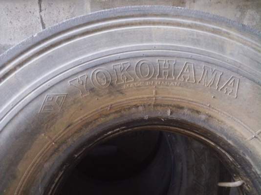 ยางรถบด 4 เส้น พร้อมยางใน  ขาย 4000 บาท