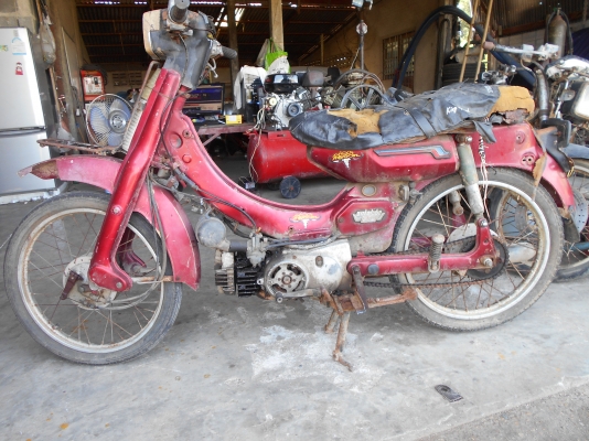 เหมาไปเลยครับ 2 คัน 50 :ซี กับ 80 ซี่