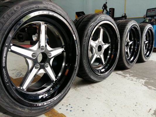 ขายล้อ BILLET ขอบ18 หน้า9.5 หลัง10.5 5H114.3 พร้อมยาง KUMHO KU36