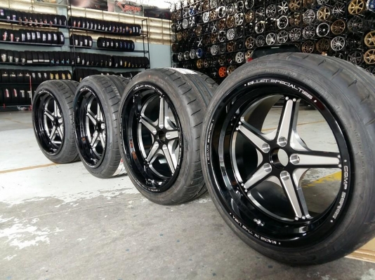 ขายล้อ BILLET ขอบ18 หน้า9.5 หลัง10.5 5H114.3 พร้อมยาง KUMHO KU36