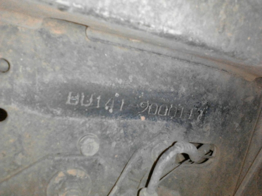 รถโตโยต้า  6  ล้อ หลังถนน 115 แรงม้า.    สนใจติดต่อ  081 - 6079515