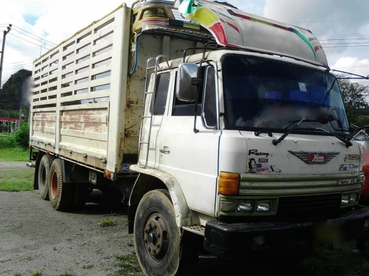 รถฮีโน่ 10 ล้อ หลังถนน FL187   178 แรงม้า. ปี 34   สนใจติดต่อ  081 - 6079515