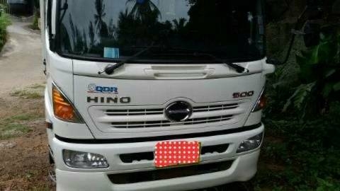 รถฮีโน่ 6 ล้อดั้ม FG8J  220  แรงม้า. ปี 57   ( รถวิ่ง 6x,xxx กว่า กม. )    สนใจติดต่อ  081 - 6079515