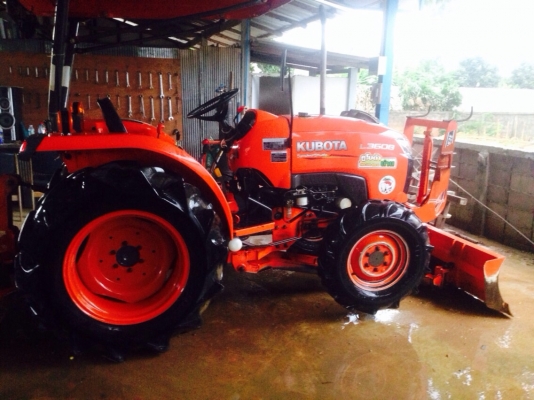 คูโบต้า3608 พร้อมอุปกรณ์3ชิ้น คูโบต้า3608 พร้อมอุปกรณ์3ชิ้น