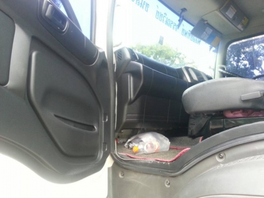 22 ล้อแม่-ลูก 380 แรง FM2PNLD-13388 ปี 2555 ไมล์ 216498 กิโล รถสวยเดิมๆไม่เคย สีเดิม ขายตัดสดหรืผ่อนต่อ ลองดู