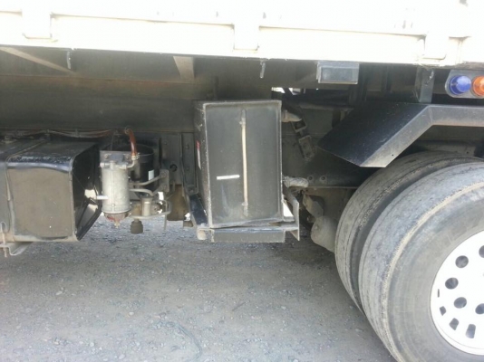 22 ล้อแม่-ลูก 380 แรง FM2PNLD-13388 ปี 2555 ไมล์ 216498 กิโล รถสวยเดิมๆไม่เคย สีเดิม ขายตัดสดหรืผ่อนต่อ ลองดู