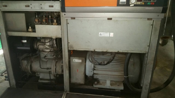 ขายปั๊มลม 100 แรงพร้อมแอร์ดายเออร์ราคาชุดละ 120,000 บาทมี 12 ชุด ขายปั๊มลม 100 แรงพร้อมแอร์ดายเออร์ราคาชุดละ 120,000 บาทมี 12 ชุด