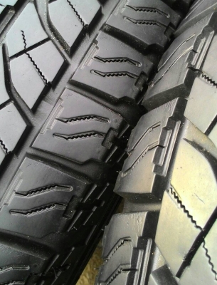 ขายล้อเล็บเหยี่ยว16แท้พร้อมยาง A/T 265/70/16 สวยๆ ขายล้อเล็บเหยี่ยว16แท้พร้อมยาง A/T 265/70/16 สวยๆ