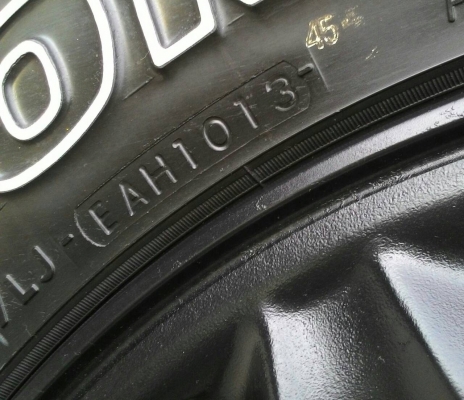 ขายล้อเล็บเหยี่ยว16แท้พร้อมยาง A/T 265/70/16 สวยๆ ขายล้อเล็บเหยี่ยว16แท้พร้อมยาง A/T 265/70/16 สวยๆ