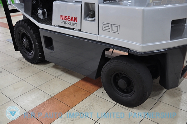 ขายรถโฟล์คลิฟท์มือสอง NISSAN รุ่น PH02 ราคา155,000 บาทนำเข้าจากประเทศญี่ปุ่น 100\% ไม่เคยใช้งานในประเทศไทย