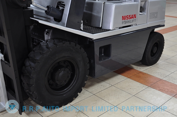 ขายรถโฟล์คลิฟท์มือสอง NISSAN รุ่น PH02 ราคา155,000 บาทนำเข้าจากประเทศญี่ปุ่น 100\% ไม่เคยใช้งานในประเทศไทย