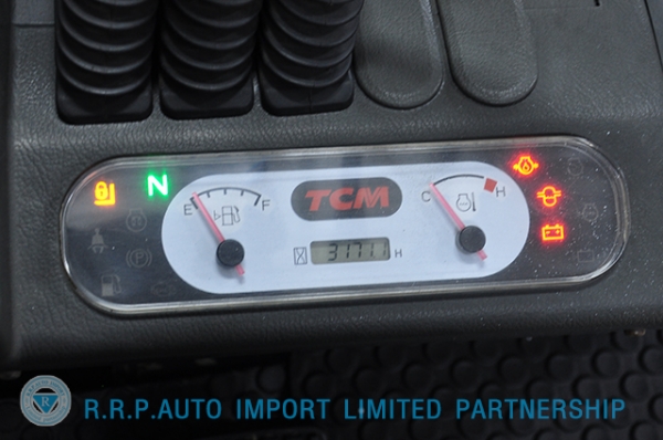 ขายรถโฟล์คลิฟท์มือสอง TCM รุ่น FHD25I3A  ราคา 445,000 บาท นำเข้าจากประเทศญี่ปุ่น 100\% ไม่เคยใช้งานในประเทศไทย