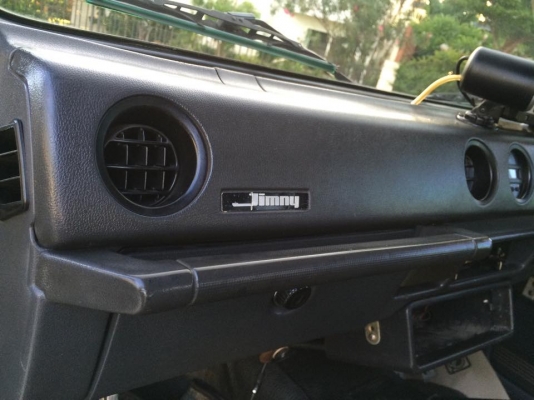 ขายตู้ปลา ทำjimny หลังคาผ้าใบ เนียนเหมือนแท้ ทำไปแสนกว่า ของแต่งแท้ทั้งหมด คุ้มๆ ขับหล่อเลย ขายตู้ปลา ทำjimny หลังคาผ้าใบ เนียนเหมือนแท้ ทำไปแสนกว่า ของแต่งแท้ทั้งหมด คุ้มๆ ขับหล่อเลย