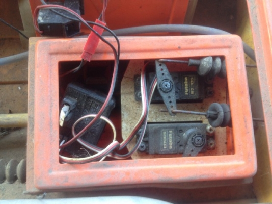 เรือบังคับไนโตรเครื่อง OS สภาพตามรูปของมาจากญี่ปุ่นตามสภาพครับ