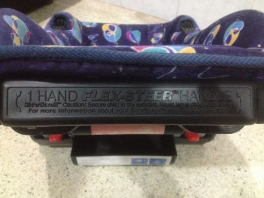 คาร์ซีทมือสองญี่ปุ่นเเปลงเป็นรถเข็นในตัวของเก่าญี่ปุ่นสภาพยังใหม่ครับ คาร์ซีทมือสองญี่ปุ่นเเปลงเป็นรถเข็นในตัวของเก่าญี่ปุ่นสภาพยังใหม่ครับ