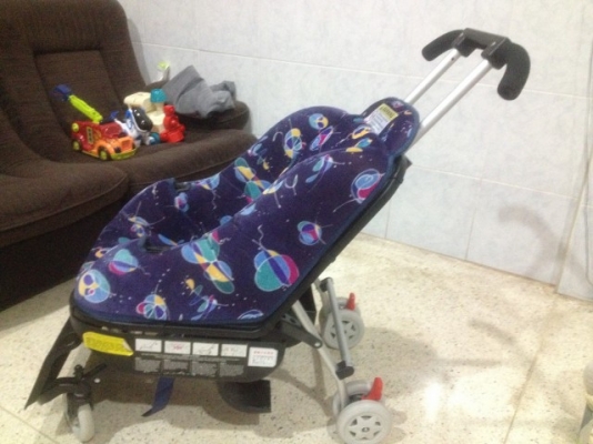 คาร์ซีทมือสองญี่ปุ่นเเปลงเป็นรถเข็นในตัวของเก่าญี่ปุ่นสภาพยังใหม่ครับ คาร์ซีทมือสองญี่ปุ่นเเปลงเป็นรถเข็นในตัวของเก่าญี่ปุ่นสภาพยังใหม่ครับ