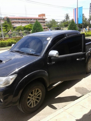 โตโยต้าVigo champ preruner 2.5 auto โตโยต้าVigo champ preruner 2.5 auto