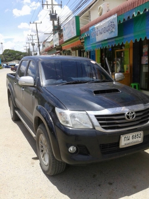 โตโยต้าVigo champ preruner 2.5 auto โตโยต้าVigo champ preruner 2.5 auto