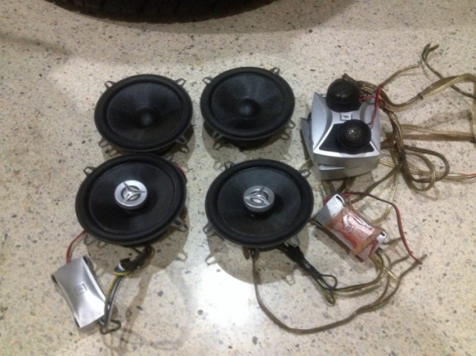 ลำโพง5นิ้วเเยกชิ้น JBL เเท้ยกเซ็ทตามรูปของเก่าญี่ปุ่นเเท้สภาพดีของครบ