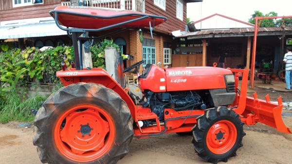 4508ปรับสภาพปรับราคา เหลือ 235000 สวยเปลียนทุกจุดที่เสียไม่มีจุดรั่วซึ่มพร้อมใช้งานยางหน้าใหม่ยางหลังเหลือเยอะพร้อมโรตารี182ผานหกตราช้าง 4508ปรับสภาพปรับราคา เหลือ 235000 สวยเปลียนทุกจุดที่เสียไม่มีจุดรั่วซึ่มพร้อมใช้งานยางหน้าใหม่ยางหลังเหลือเยอะพร้อมโรตารี182ผานหกตราช้าง