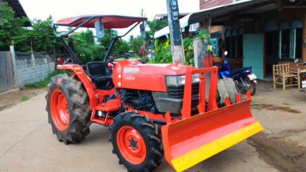 4508ปรับสภาพปรับราคา เหลือ 235000 สวยเปลียนทุกจุดที่เสียไม่มีจุดรั่วซึ่มพร้อมใช้งานยางหน้าใหม่ยางหลังเหลือเยอะพร้อมโรตารี182ผานหกตราช้าง 4508ปรับสภาพปรับราคา เหลือ 235000 สวยเปลียนทุกจุดที่เสียไม่มีจุดรั่วซึ่มพร้อมใช้งานยางหน้าใหม่ยางหลังเหลือเยอะพร้อมโรตารี182ผานหกตราช้าง