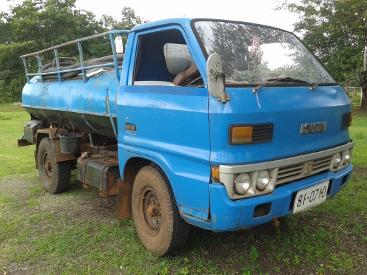 ขาย isuzu 4 ล้อ รถดูดปฏิกูล