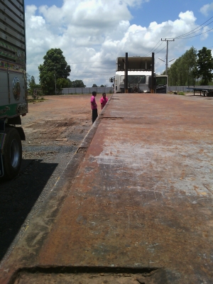 หัวลาก 320  แรง พร้อมหาง 3 เพลา  ราคา  1,450,000  บาท