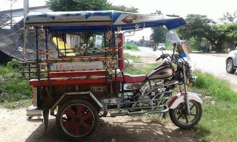 ขาย 3 ล้อ เครื่อง 125 ซีซี ห้างอธิพงษ์มอเตอร์ สภาพสวยเดิมพร้อมใช้ เอกสารทะเบียนพร้อมครับ